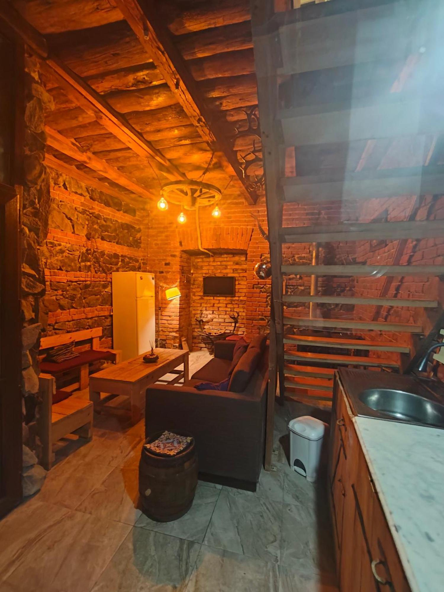 Ambience Hostel & Apartments Tiflis Dış mekan fotoğraf